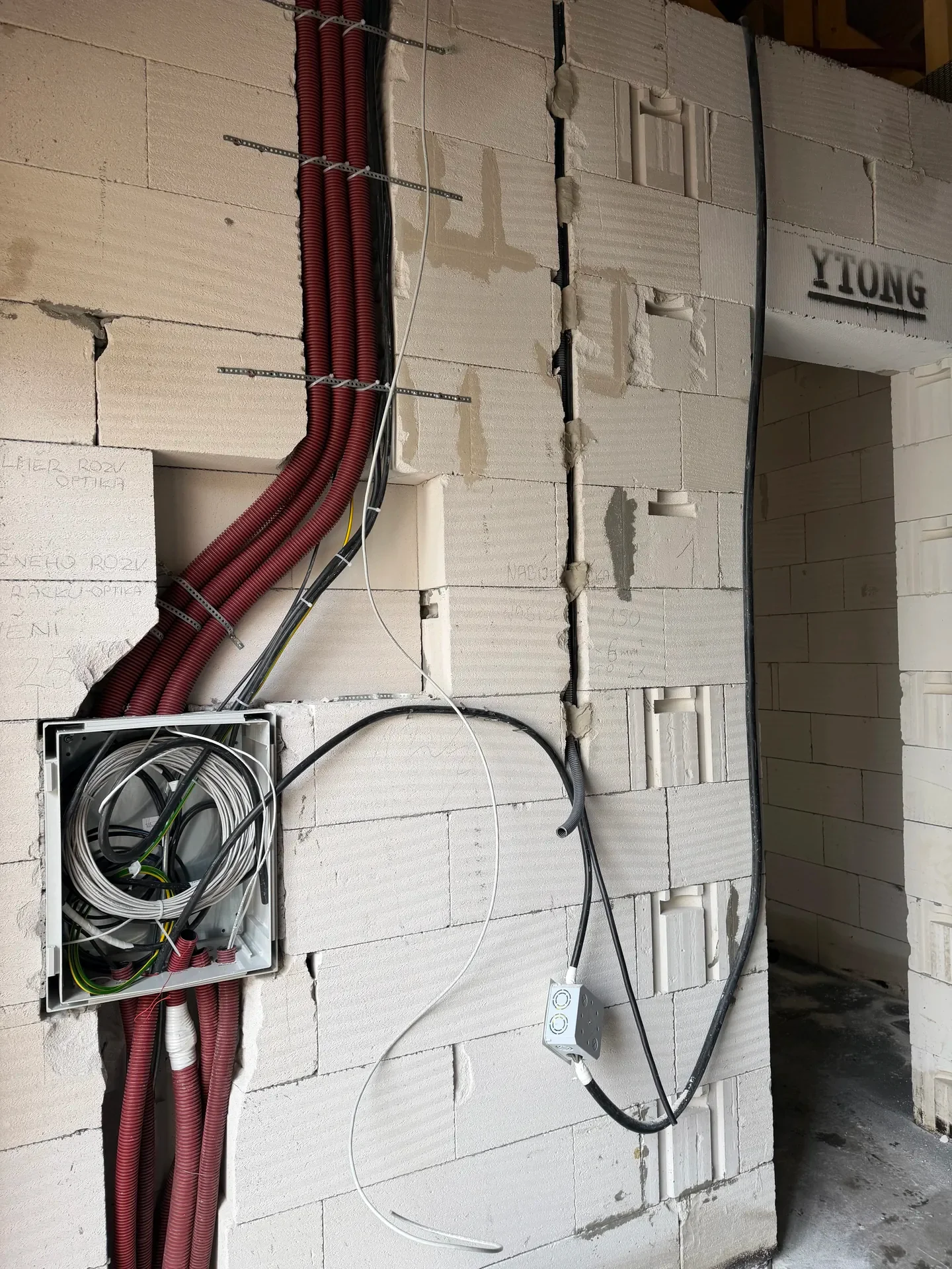 Elektroinstalace novostavby rodinného domu